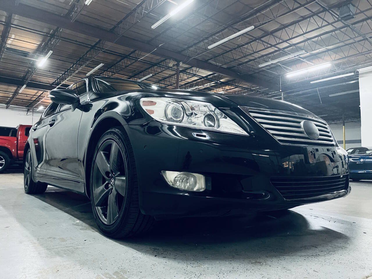 Used 2012 Lexus LS 460 w/ Comfort Pkg RWD image 9