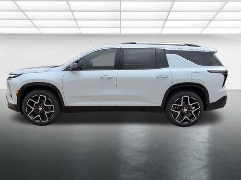 New 2026 Chevrolet Traverse High Country w/ LPO, Floor Liner Package image 34