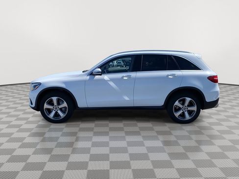 Used 2019 Mercedes-Benz GLC 300 4MATIC image 4