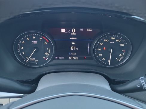 Used 2026 Cadillac XT5 Premium Luxury w/ Driver Assist Package FWD image 11