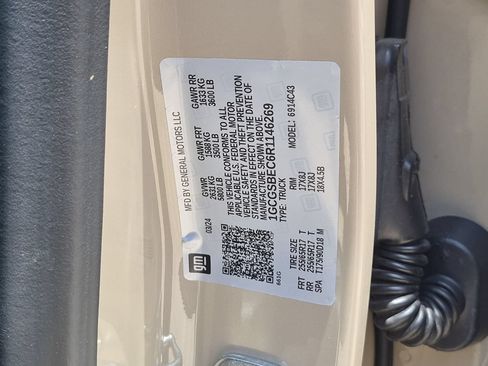 Used 2024 Chevrolet Colorado W/T w/ Safety Package RWD image 26