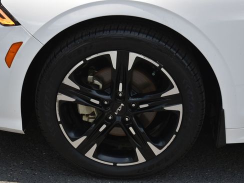 Used 2024 Kia K5 GT-Line FWD image 9