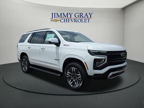 New 2026 Chevrolet Tahoe Z71 w/ Comfort Package AWD/4WD image 7