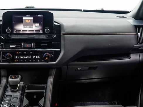 Used 2024 Nissan Pathfinder Rock Creek AWD/4WD image 19