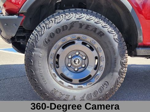 Certified 2025 Ford Bronco Badlands AWD/4WD image 18