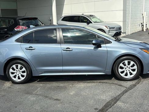 Used 2024 Toyota Corolla LE FWD image 27