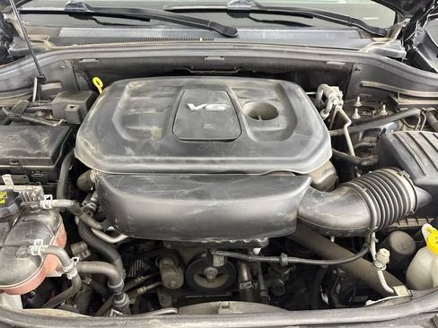 Used 2018 Jeep Grand Cherokee Limited AWD/4WD image 19