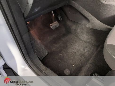 Used 2018 Ford Escape SE image 14