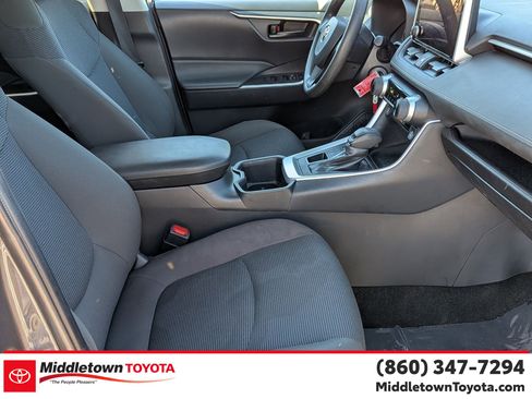 Certified 2024 Toyota RAV4 LE image 36