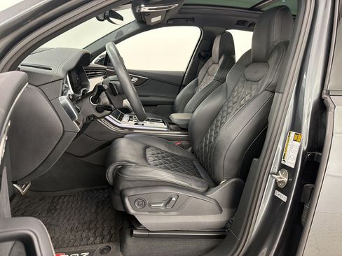 Used 2024 Audi SQ7 Prestige AWD/4WD image 29