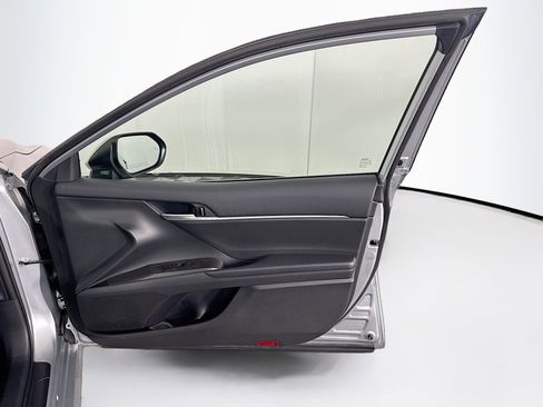 Used 2023 Toyota Camry LE w/ Convenience Package FWD image 29
