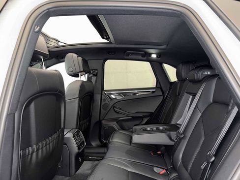 Used 2026 Porsche Macan S AWD/4WD image 21