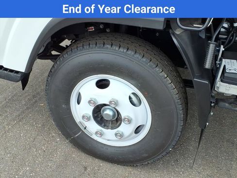 New 2025 Chevrolet Low Cab Forward image 24