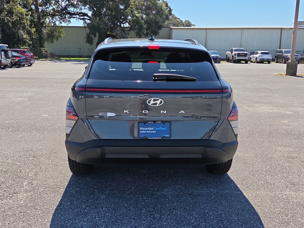Certified 2024 Hyundai Kona SEL FWD image 7