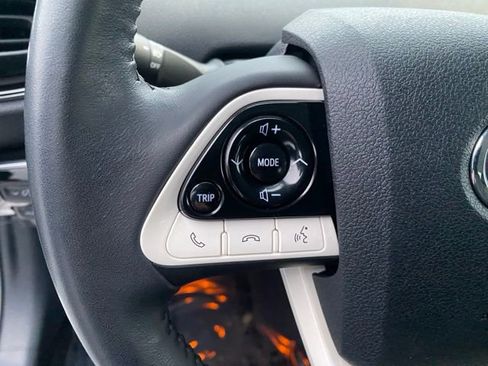 Certified 2017 Toyota Prius Prime Advanced image 23