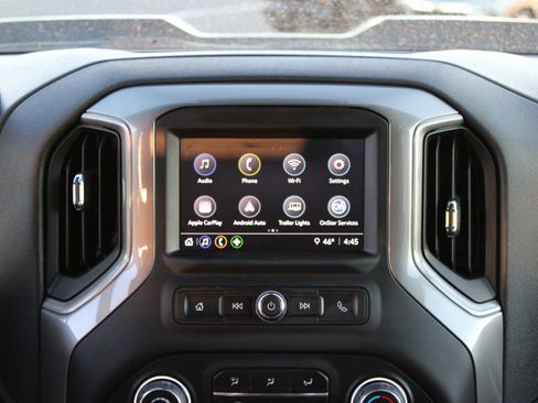 Used 2024 Chevrolet Silverado 1500 Custom Trail Boss AWD/4WD image 22
