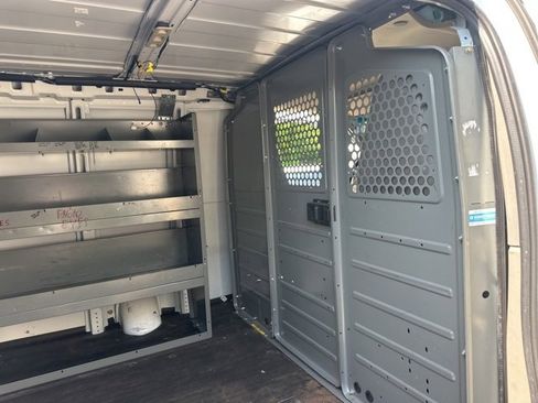 Used 2021 Chevrolet Express 2500 w/ Driver Convenience Package image 20