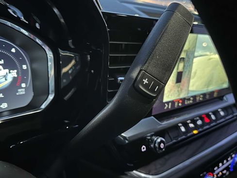 New 2026 GMC Sierra 2500 SLT w/ SLT Convenience Package image 35