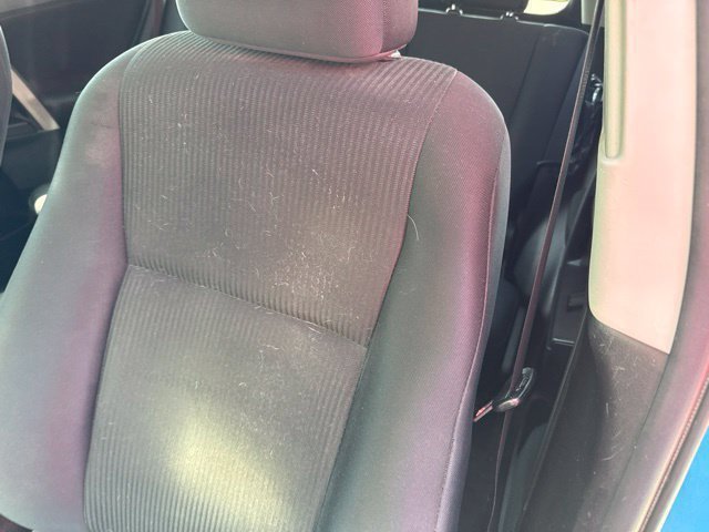 Used 2017 Toyota RAV4 LE FWD image 10