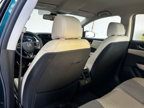 Used 2019 Honda Clarity Plug-In Hybrid image 12