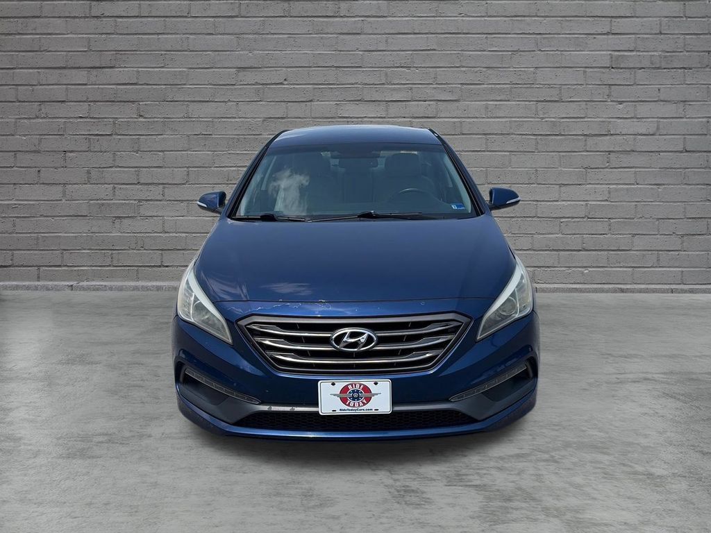Used 2015 Hyundai Sonata Sport w/ Option Group 03 FWD image 9