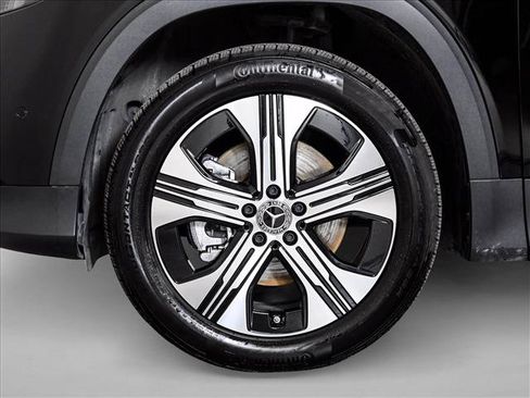 Certified 2025 Mercedes-Benz EQB 300 4MATIC image 26