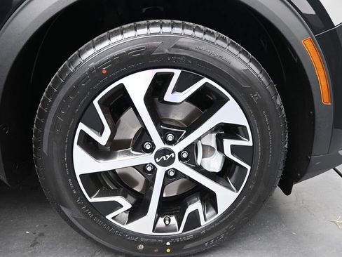 Used 2024 Kia Sportage EX FWD image 26