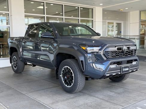 New 2026 Toyota Tacoma TRD Off-Road AWD/4WD image 6