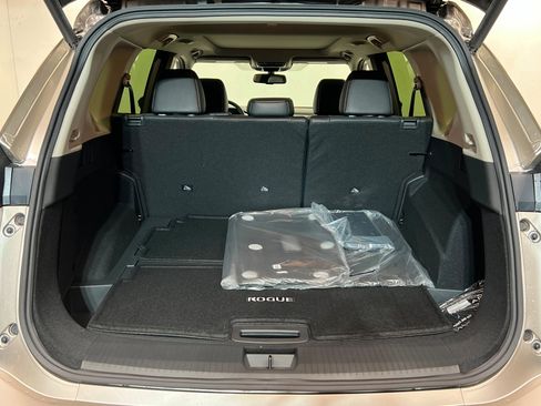 New 2026 Nissan Rogue Platinum w/ Platinum Premium Package image 22