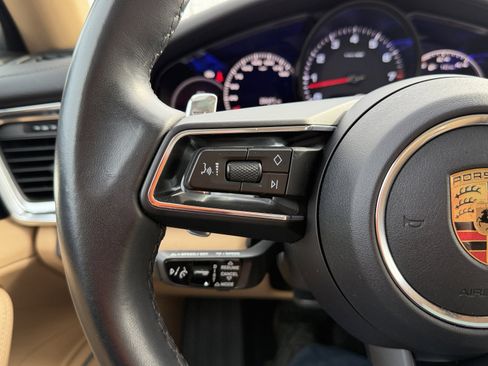 Used 2023 Porsche Panamera 4 Platinum Edition image 85