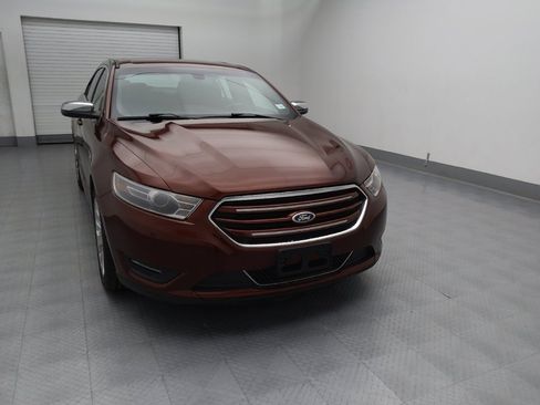 Used 2015 Ford Taurus Limited image 14