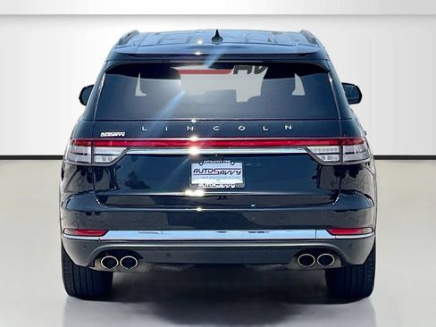 Used 2023 Lincoln Aviator Reserve w/ Equipment Group 201A RWD image 6