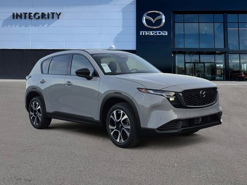 New 2026 MAZDA CX-5 Preferred image 2
