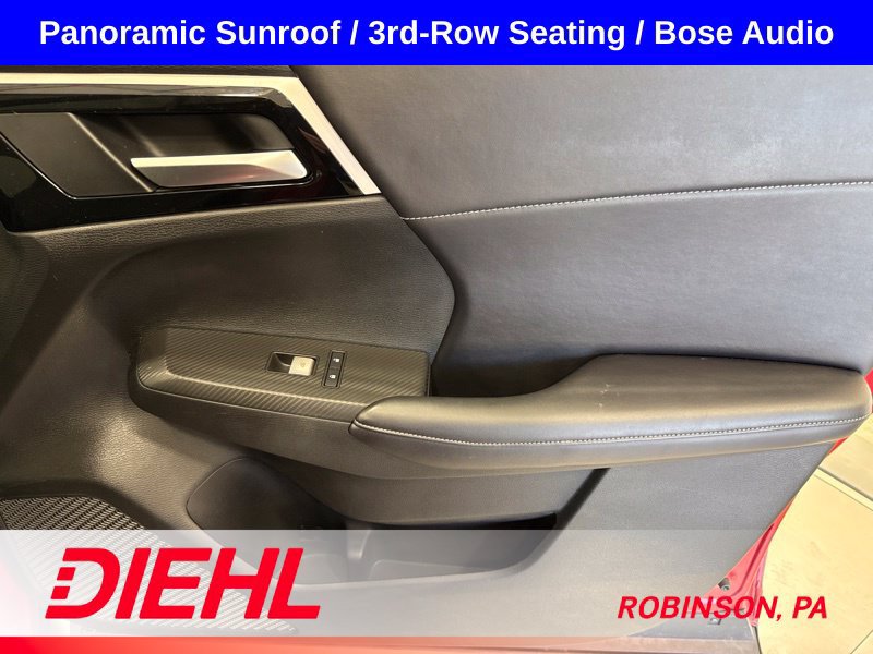 Used 2024 Mitsubishi Outlander SE AWD/4WD image 16