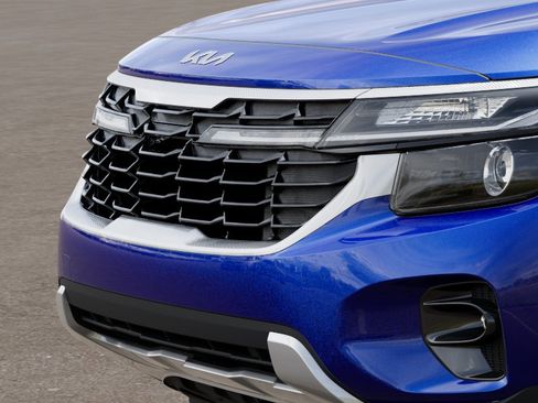 New 2026 Kia Seltos S AWD/4WD image 13