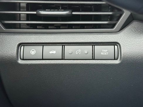 New 2025 Nissan Altima 2.5 SL image 30