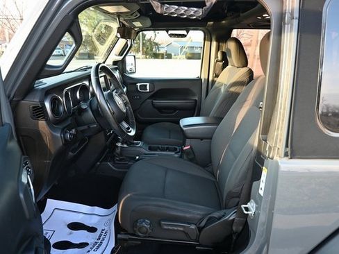 Used 2020 Jeep Wrangler Sport image 24