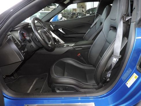 Used 2015 Chevrolet Corvette Stingray Coupe RWD image 17