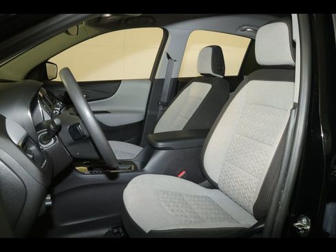 Used 2024 Chevrolet Equinox LS w/ Driver Confidence II Package image 11