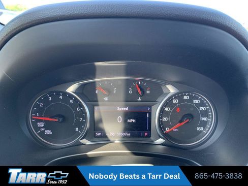 Used 2024 GMC Terrain AT4 w/ Tech Package AWD/4WD image 10