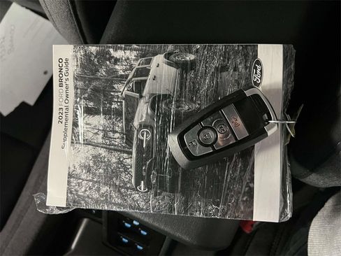 Used 2023 Ford Bronco Big Bend image 35