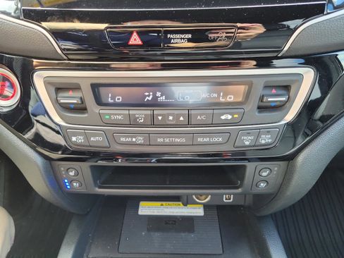 Used 2023 Honda Passport Elite image 28