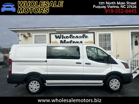 Used 2024 Ford Transit 250 XL w/ Exterior Upgrade Package image 1