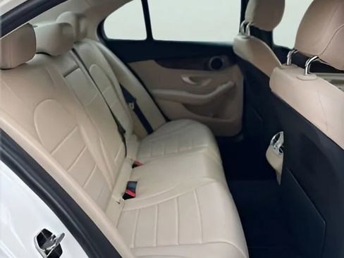 Used 2019 Mercedes-Benz C 300 Sedan image 20