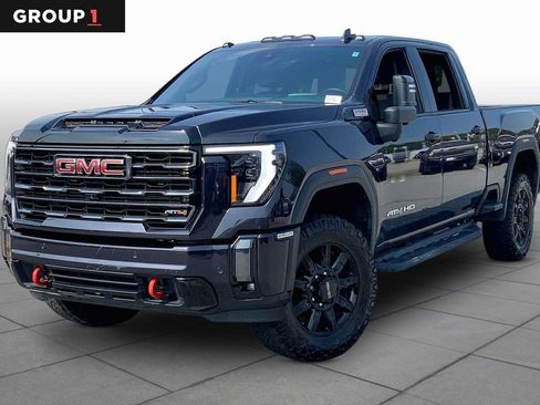 Used 2024 GMC Sierra 2500 AT4 w/ Technology Package AWD/4WD image 1