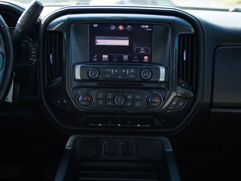 Used 2014 GMC Sierra 1500 SLE w/ SLE Value Package AWD/4WD image 32