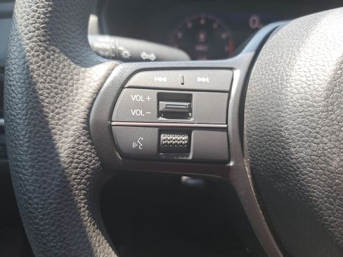 Used 2024 Honda Accord EX image 16