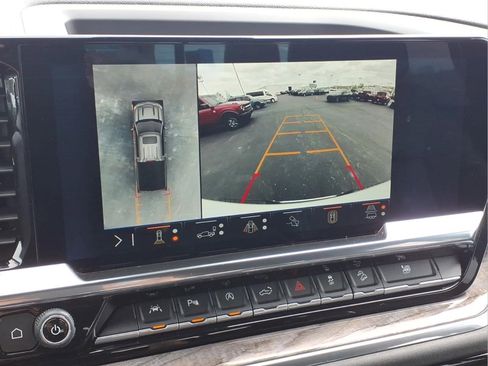 Used 2024 Chevrolet Silverado 1500 LTZ AWD/4WD image 8