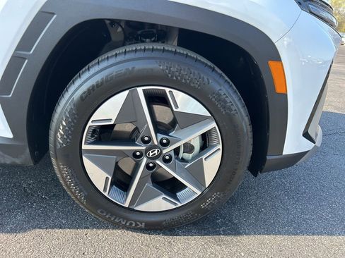 Used 2025 Hyundai Tucson SEL FWD image 34