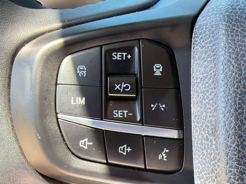 Used 2024 Ford Ranger XLT AWD/4WD image 16